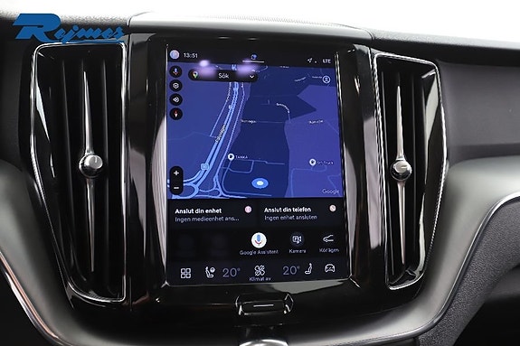 Volvo XC60 15 of 25