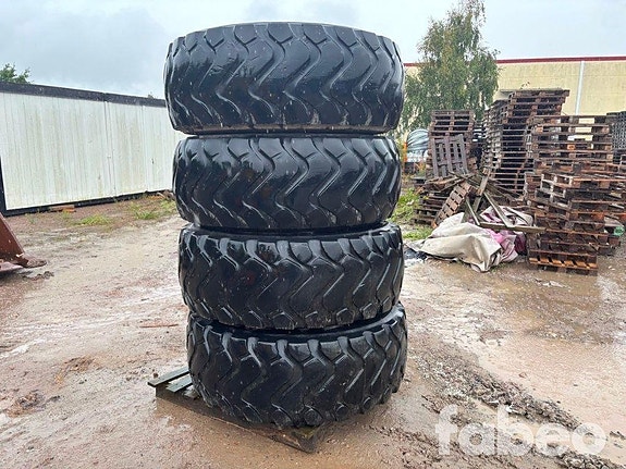 Michelin 20.5 R25 Komplett hjulpaket till lastare (138168)