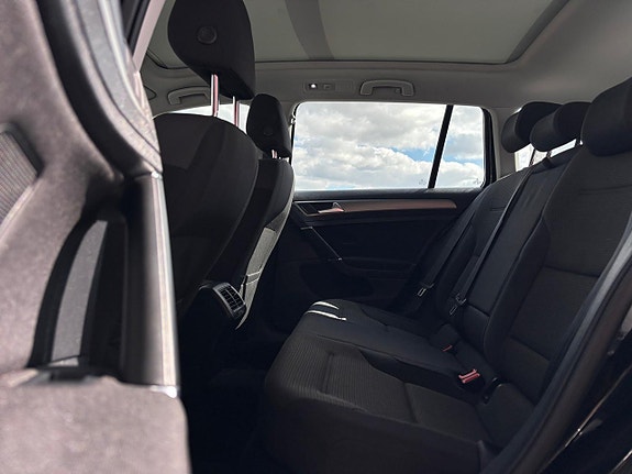 Volkswagen Golf I 19 of 23