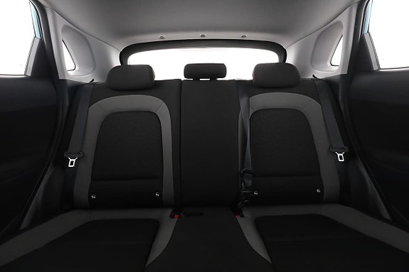 Hyundai Kona 16 of 30