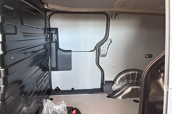 Kia PV5 15 of 24