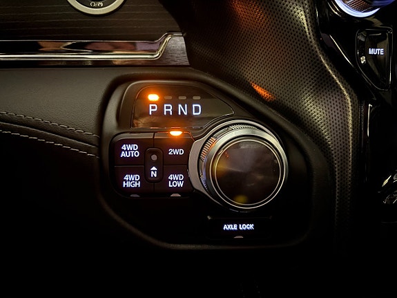 Dodge RAM 1500 16 of 17