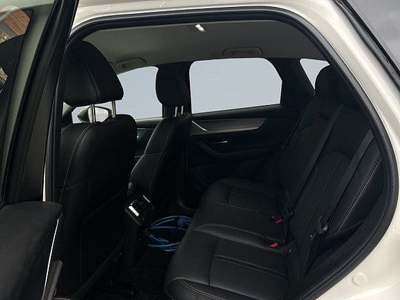 Mazda CX-60 13 of 26