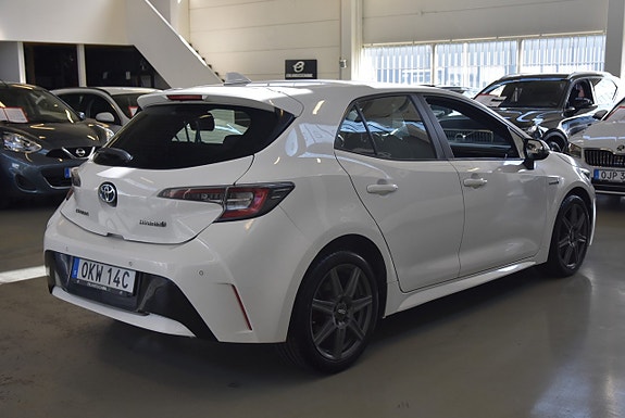 Toyota Corolla 3 of 15