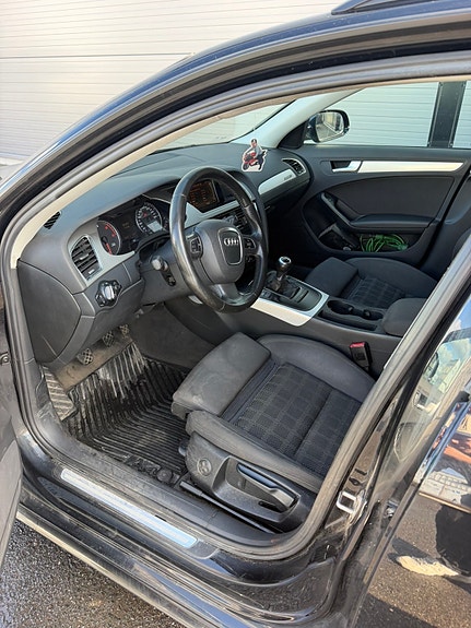 Audi A4 7 of 13