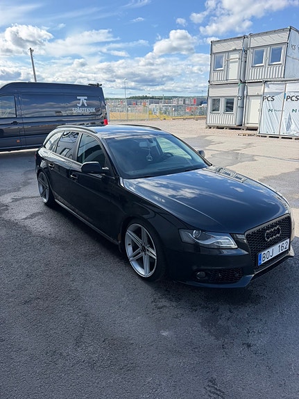 Audi A4 3 of 13