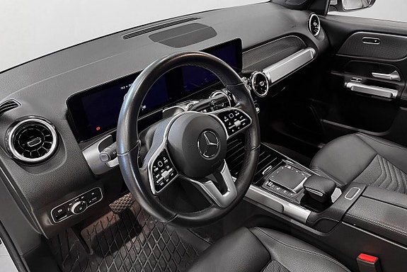 Mercedes-Benz GLB200 d 8 of 24