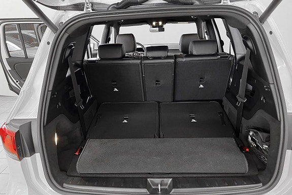 Mercedes-Benz GLB200 d 15 of 24