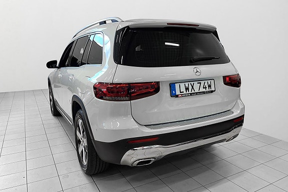 Mercedes-Benz GLB200 d 4 of 24