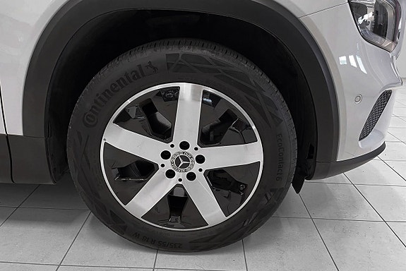 Mercedes-Benz GLB200 d 5 of 24