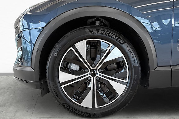 Polestar 3 6 of 14