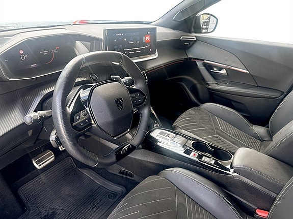 Peugeot 2008 4 of 15
