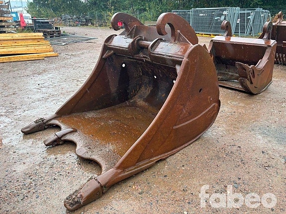 Grävskopa 1600 mm med CAT 55-fäste (138146)