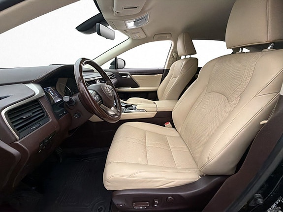 Lexus RX450h 16 of 30