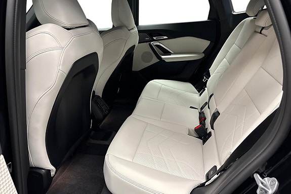 BMW X1 13 of 15