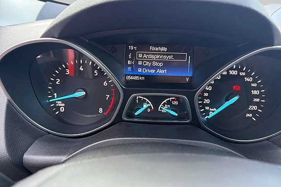 Ford Kuga 13 of 15