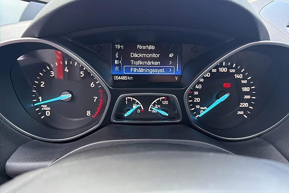 Ford Kuga 15 of 15