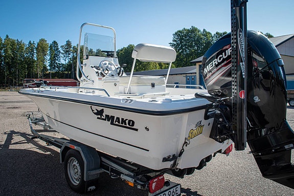 Mako 19 CPX Mercury 150 EXLPT 11 of 12