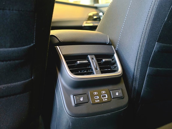 Subaru Outback 8 of 13
