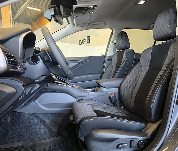 Subaru Outback 5 of 13