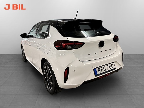 Opel Corsa 3 of 19