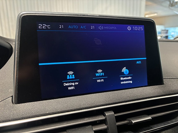 Peugeot 5008 15 of 21