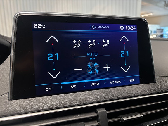 Peugeot 5008 17 of 21