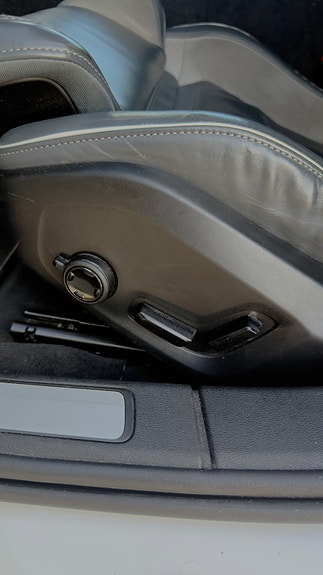 Volvo S60 11 of 17