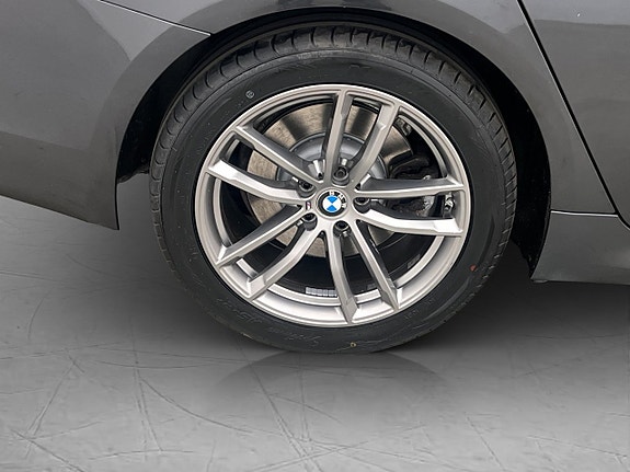 BMW 520 28 of 29