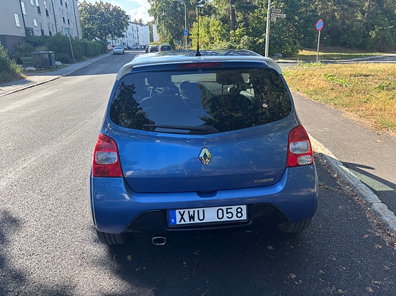 Renault Twingo 4 of 9