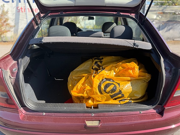 Opel Astra 8 of 11