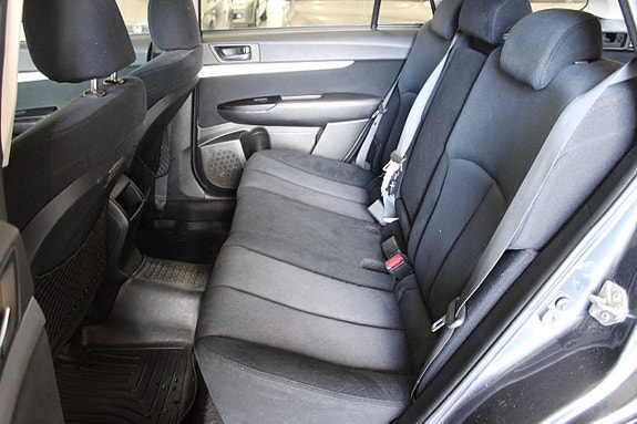 Subaru Outback 6 of 14