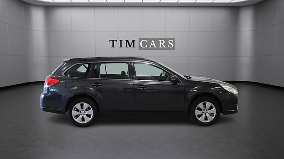 Subaru Outback 3 of 14