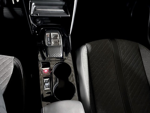Peugeot 2008 13 of 19