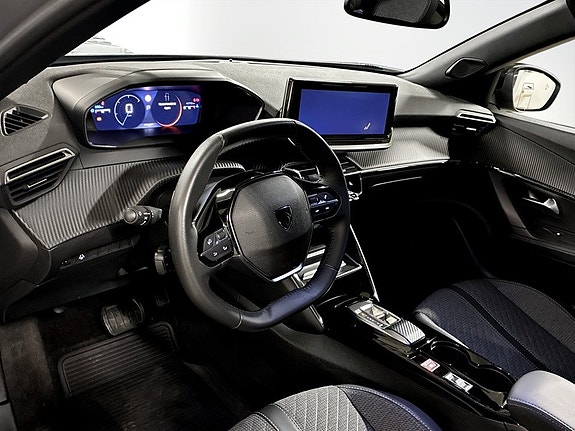 Peugeot 2008 4 of 19