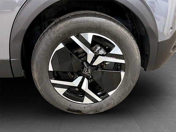 Peugeot 2008 18 of 19