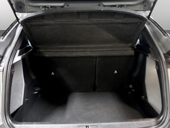 Peugeot 2008 19 of 19