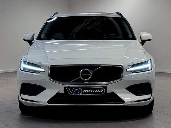 Volvo V60 8 of 25