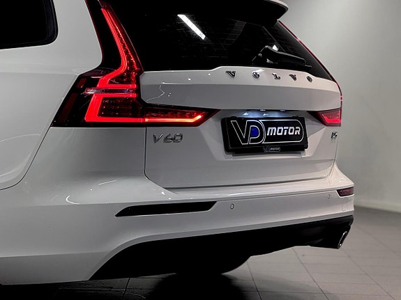 Volvo V60 13 of 25