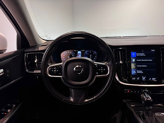 Volvo V60 15 of 25
