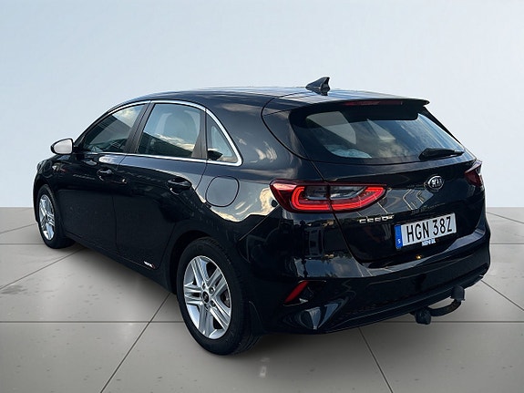 Kia Ceed 5 of 23