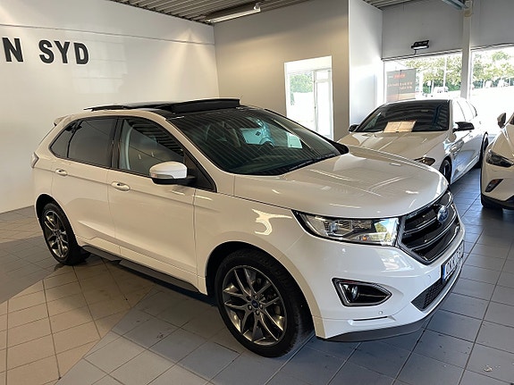 Ford Edge 8 of 16