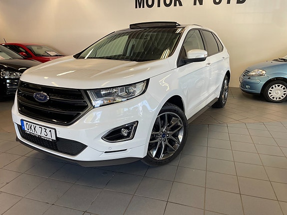 Ford Edge 3 of 16