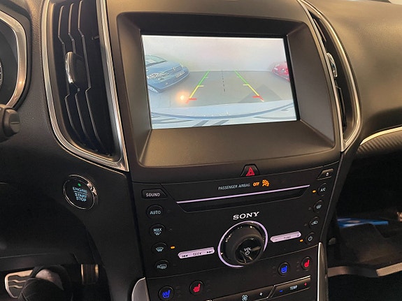 Ford Edge 14 of 16