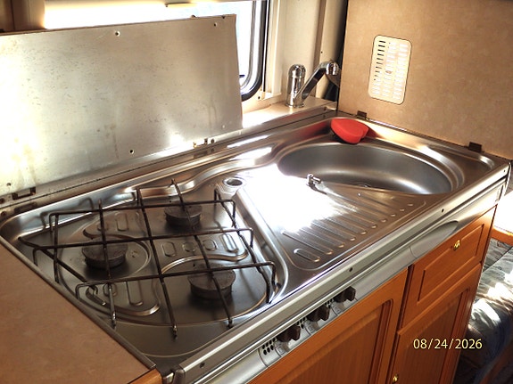 Knaus Azur Royale 8 of 10