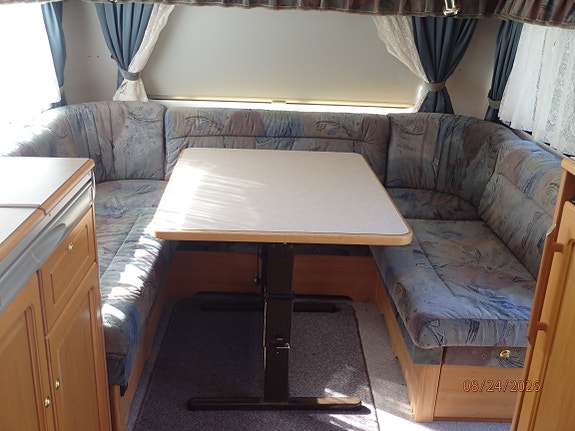 Knaus Azur Royale 9 of 10