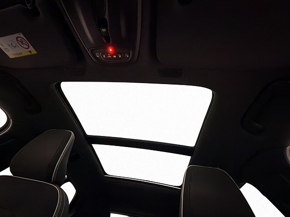 Volvo XC40 18 of 30