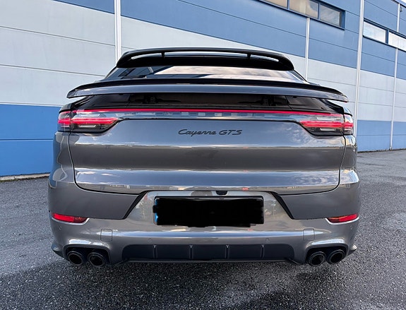 Porsche Cayenne Coupe 4 of 16