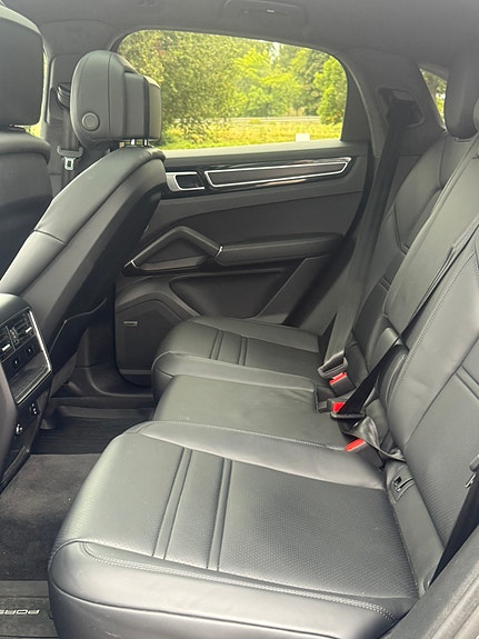 Porsche Cayenne Coupe 7 of 7