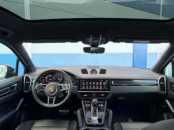 Porsche Cayenne Coupe 7 of 16